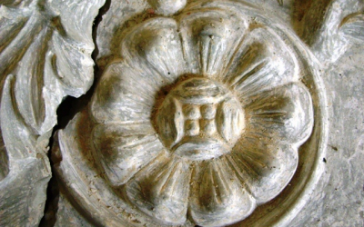 Intervención en Centros Históricos: Reconstrucción de elementos ornamentales diversos